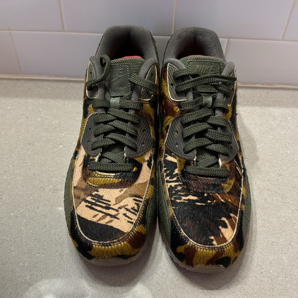 Men's Nike Air Max 90 Camo Croc sz 10 - Picture 2 of 7